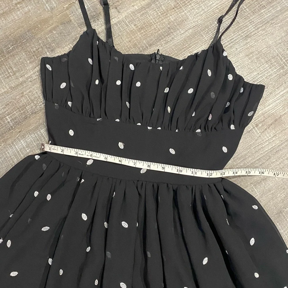 New Voodoo Vixen 50s Retro Black Polka Dot Fit & Flare Size Small 4 - Picture 7 of 11